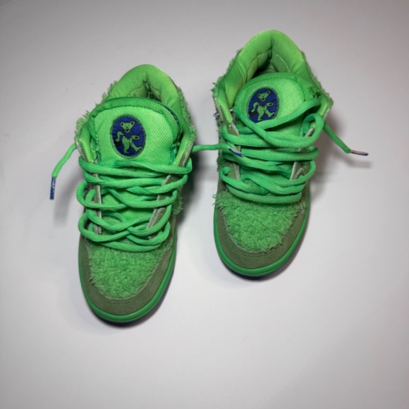 Nike SB Dunk Low Grateful Dead Green Bear Size 6.5 Men’s Rare Sneakers - Picture 2 of 9